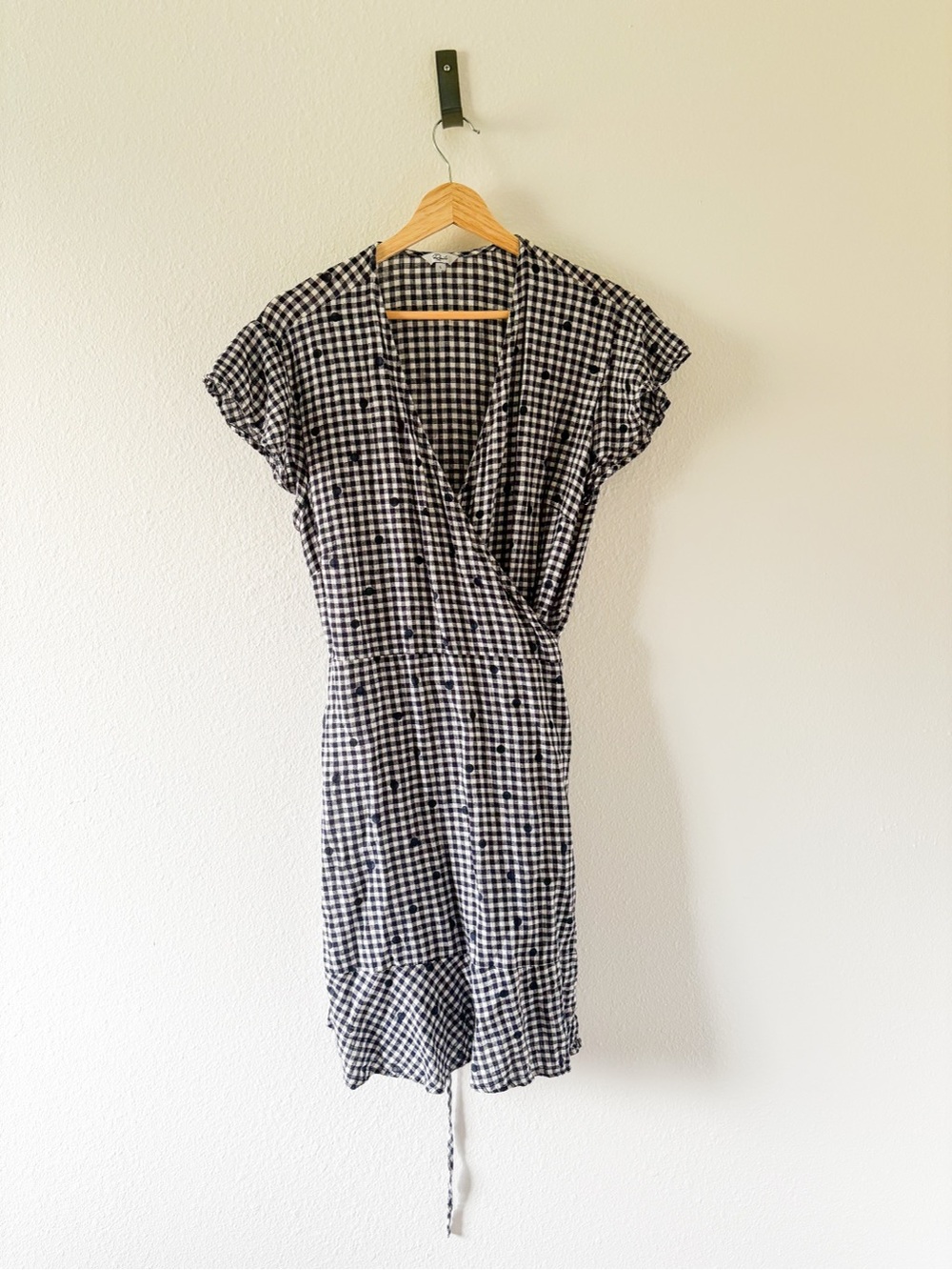 Rails Gingham Wrap Dress - Picture 2 of 8